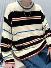 Herrenpullover mit Farbblock und Streifen im Used-Look